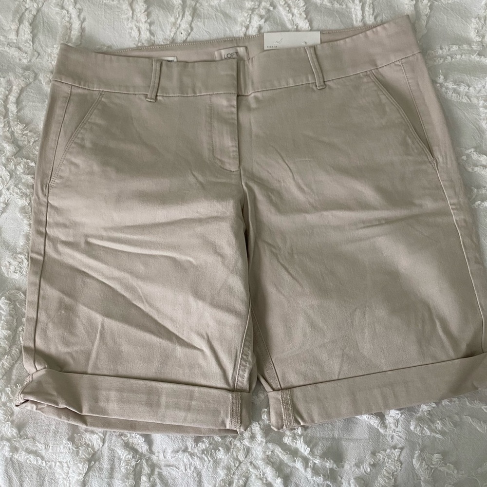 Loft Bermuda shorts size 14p